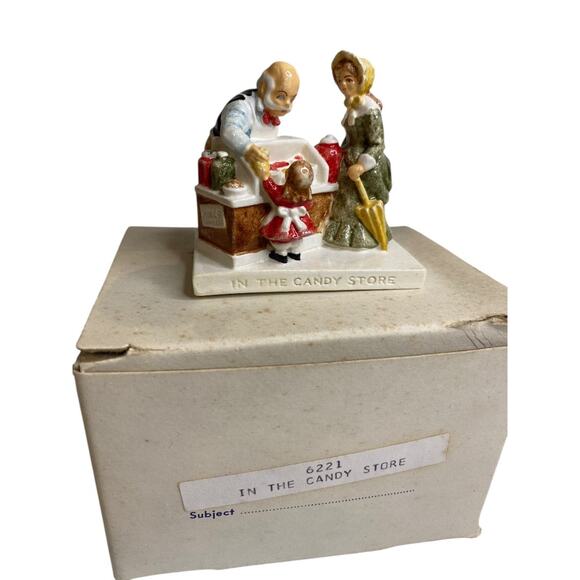 Sebastian Miniatures In the Candy Store Signed Figurine Vintage 6221 - Picture 2 of 8